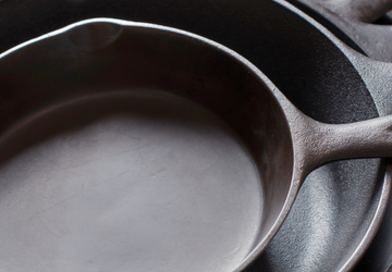 How to Cook Meat in a Cast Iron